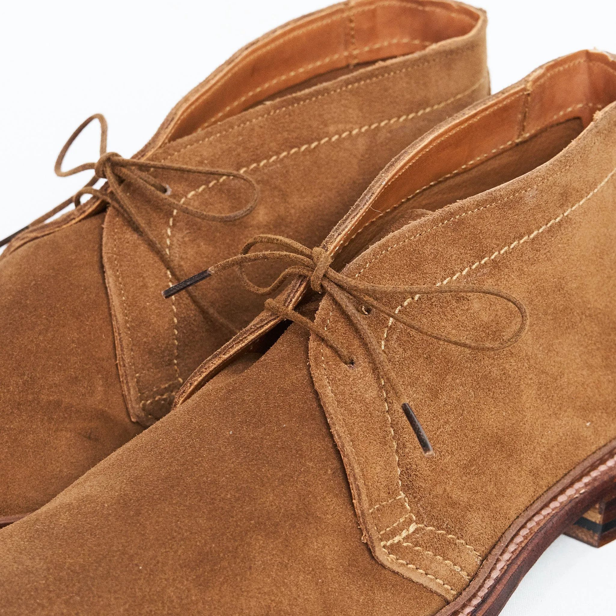 Alden Chukka Snuff Suede 1493