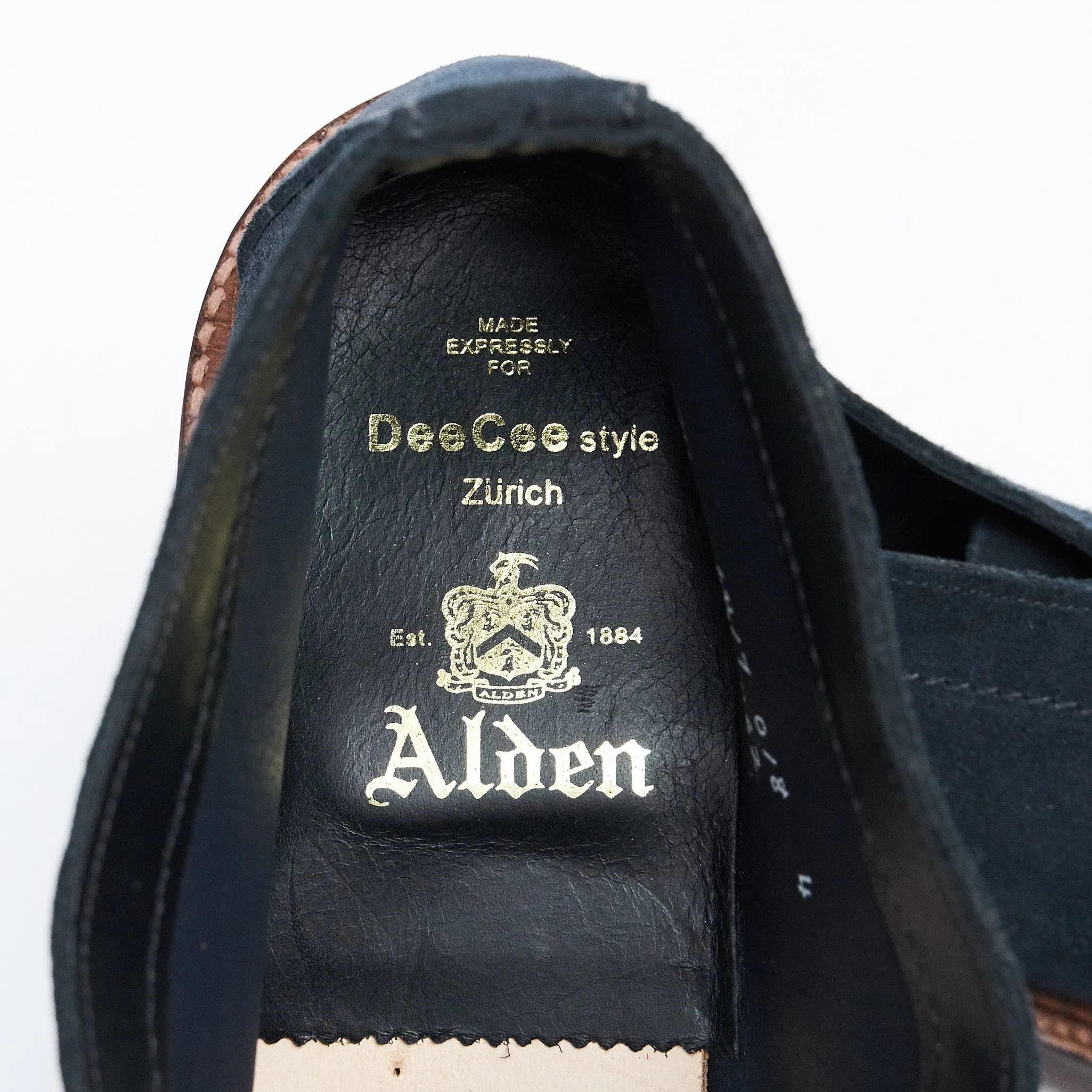 Alden Chukka Snuff Suede 1493