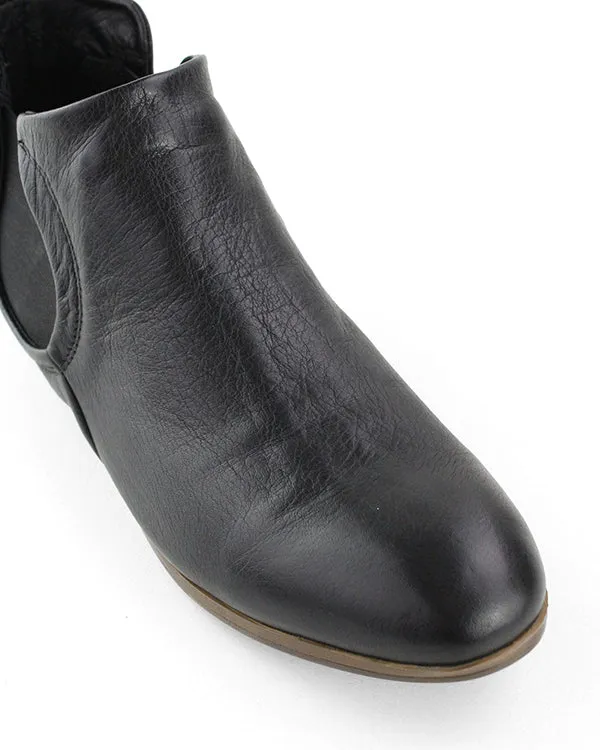 BUENO HOLLY ANKLE BOOTS