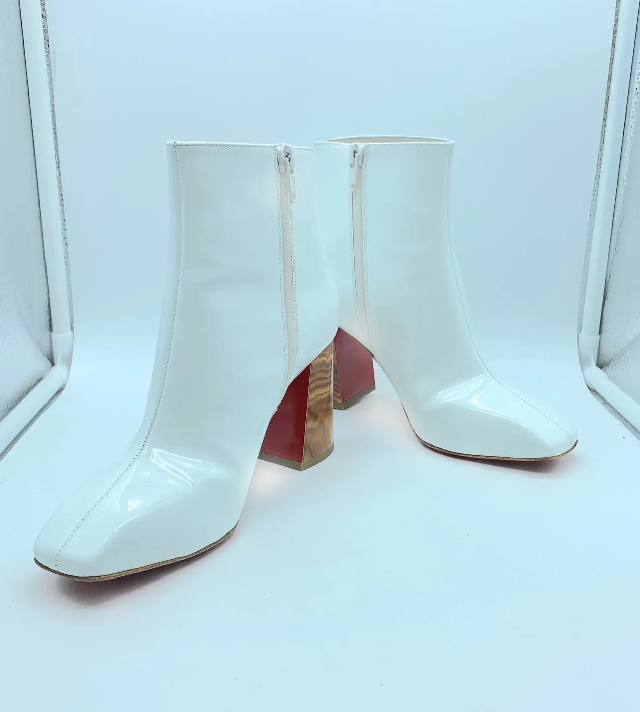 CHRISTIAN LOUBOUTIN - Hilconico 85 Patent Ankle Boots - Size 35.5