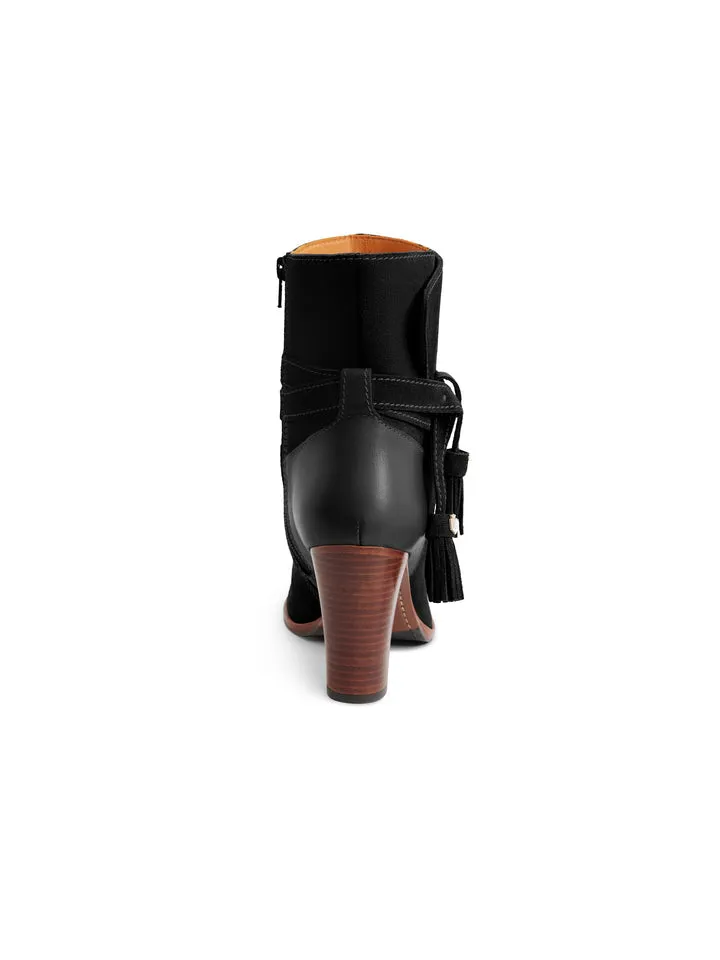 Dorset
Black Heeled Ankle Boots