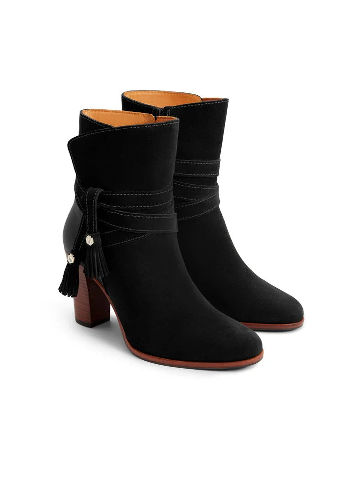Dorset
Black Heeled Ankle Boots