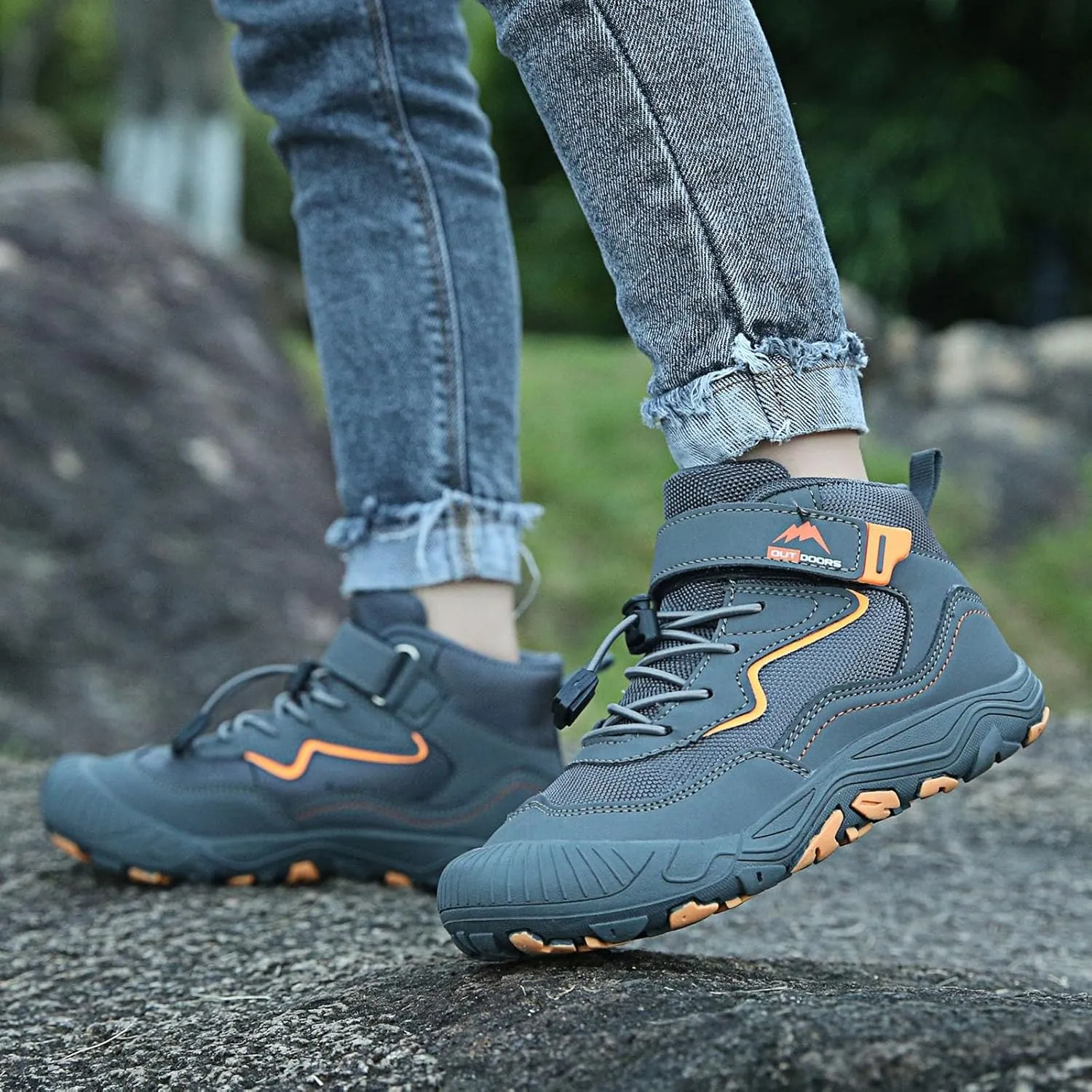 Kids Shoes Boys Girls High Top Sneaker Lace-Up Walking Causal Tennis Shoes Hiking Outdoor Ankle Booties Little/Big Kid