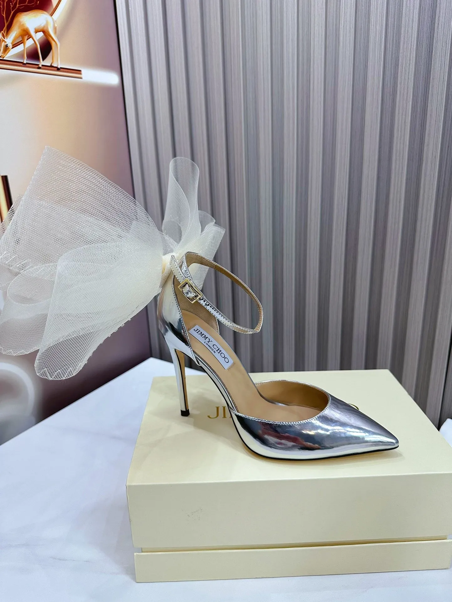 SE1171 Jimmy Choo Averly / Size5-10
