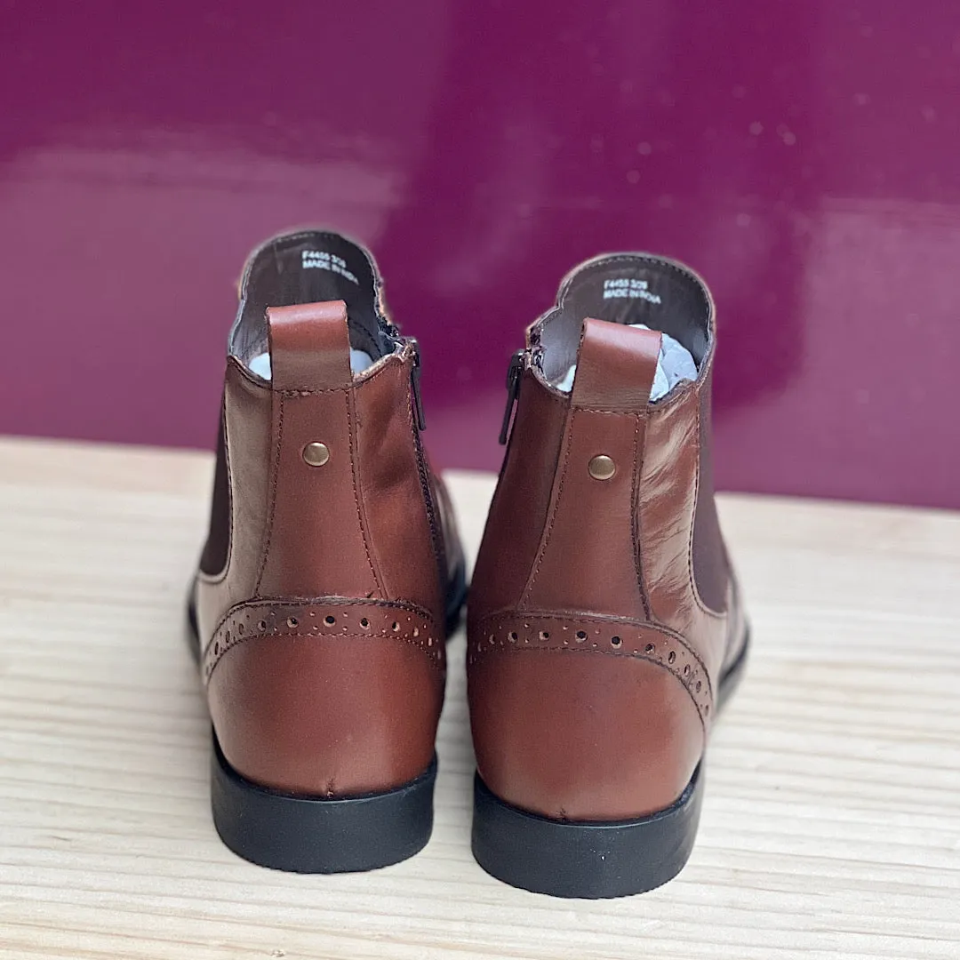 Tan Leather Chelsea Style Ankle Boots